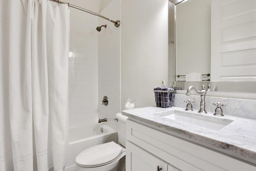 Charming Royal Queen Blocks From Fq! Villa New Orleans Luaran gambar